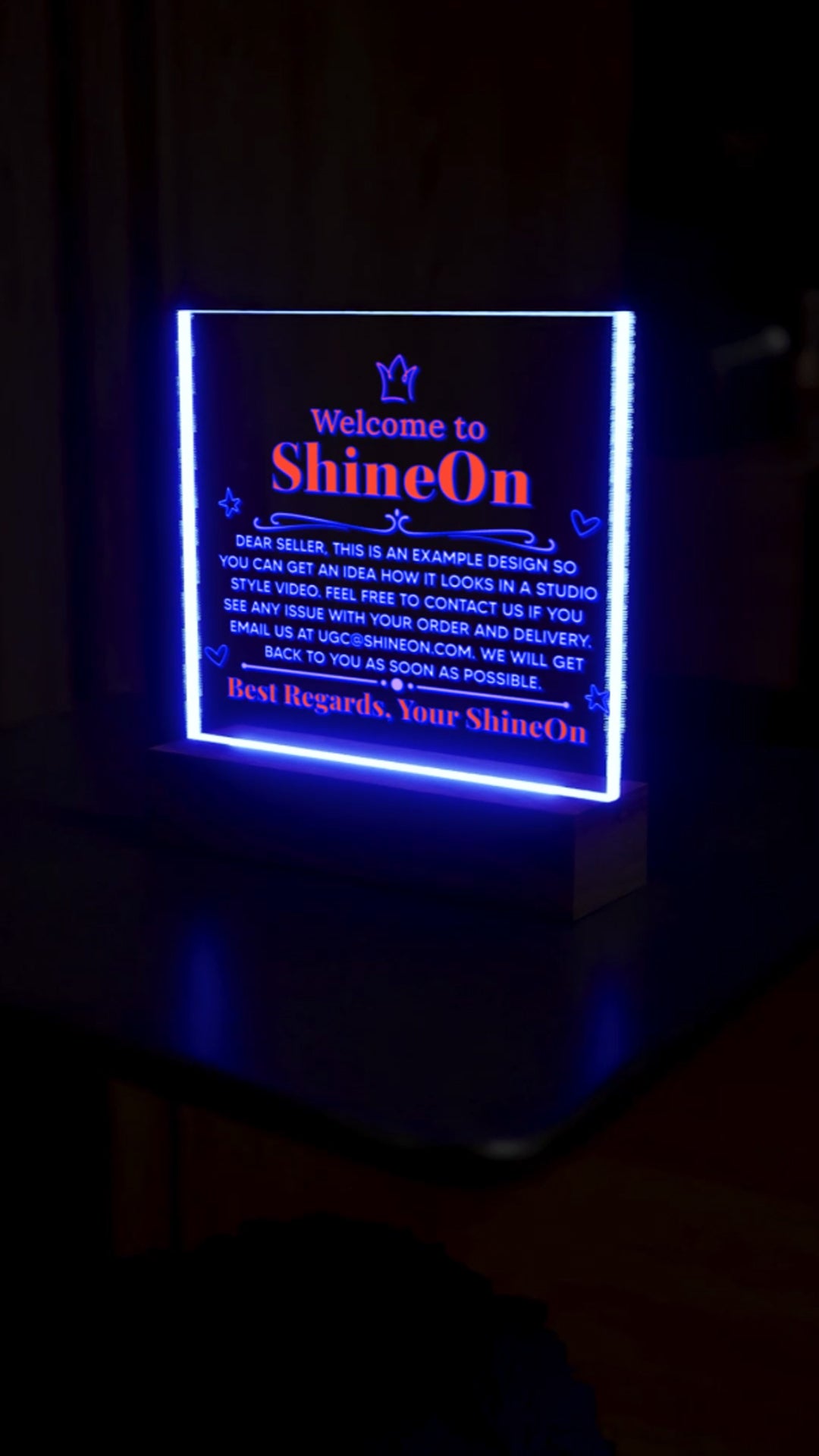 Acrylic Square Plaque Colored Print Studio Quality With Wooden Base LED RGB - Indoor Scene - 3D