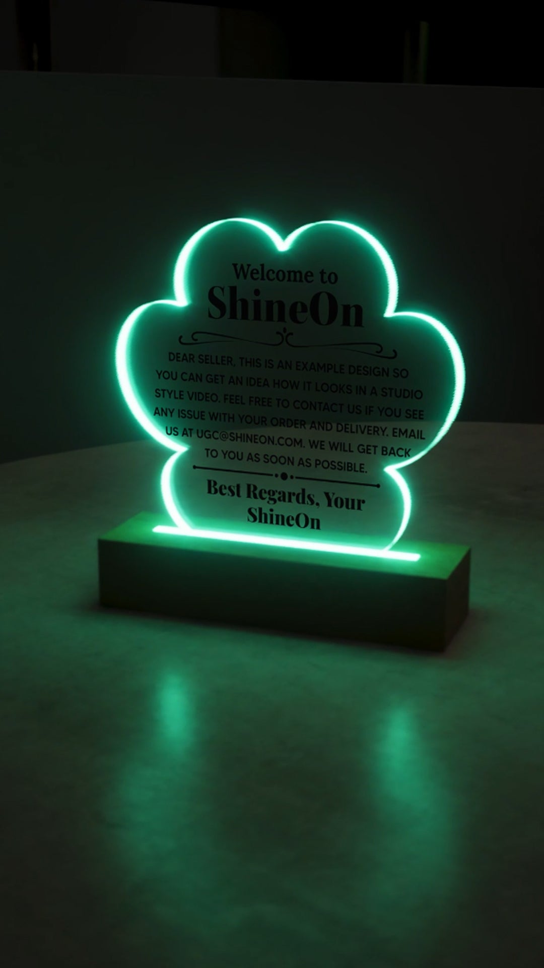 Acrylic Paw Plaque Colored Print Studio Quality With Wooden Base LED RGB - Indoor Scene - 3D